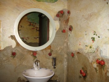Casa Tapas bathroom